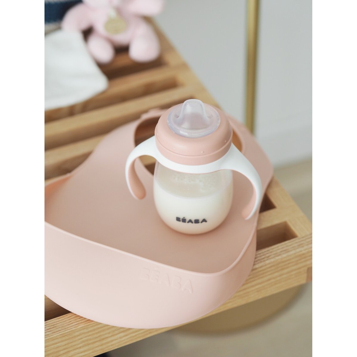 Bavoir silicone récupérateur réglable rose ancienne, BEABA