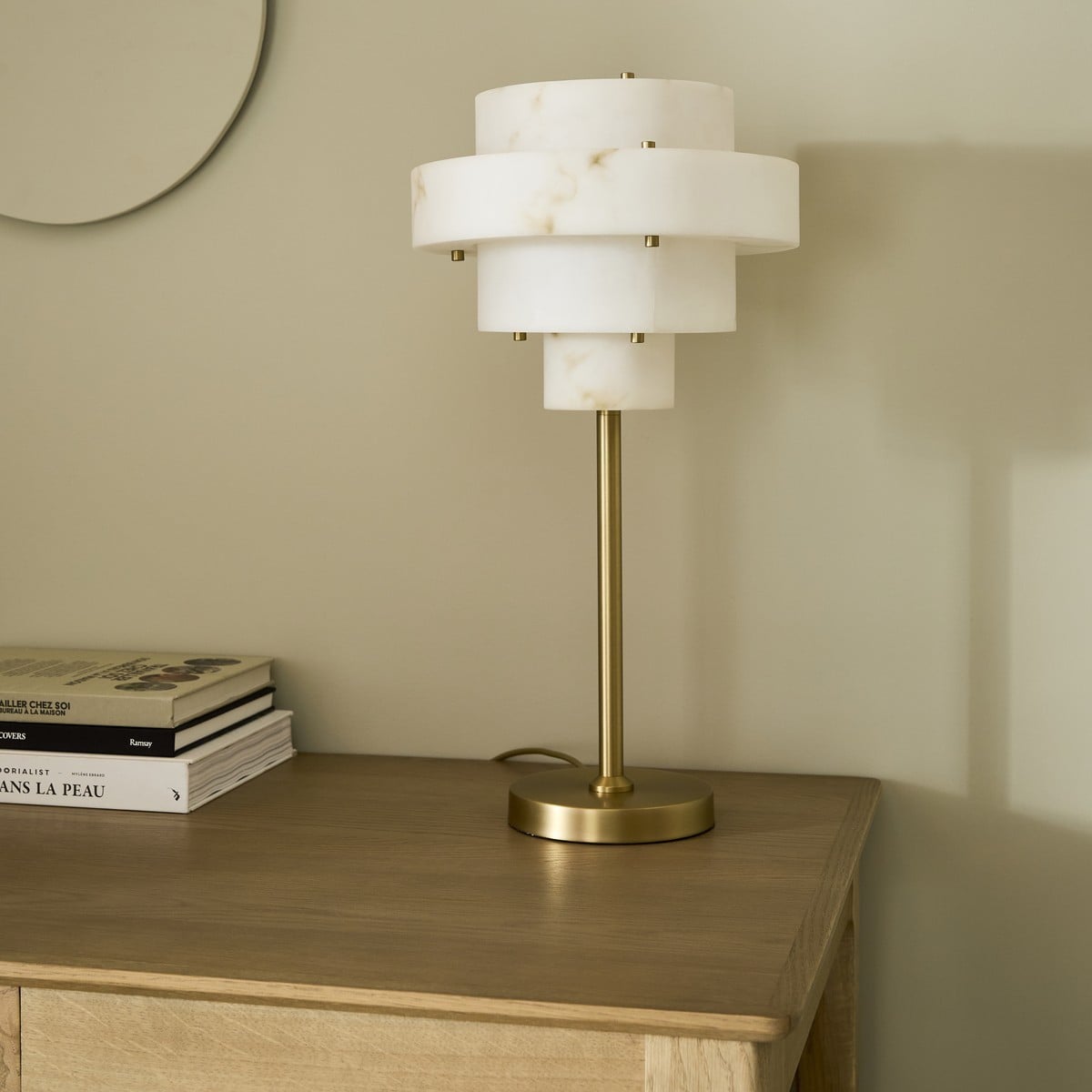Lampe à poser aspect albâtre SARA beige, SIGNATURE