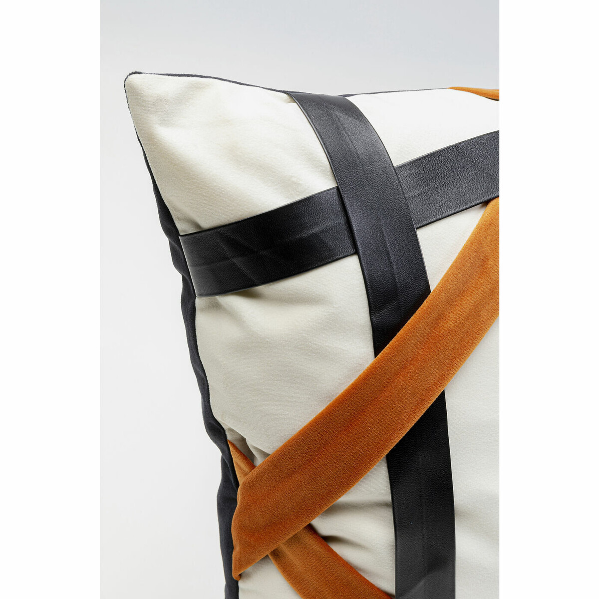 Coussin Ring Of Fire 45x45cm noir, KARE DESIGN