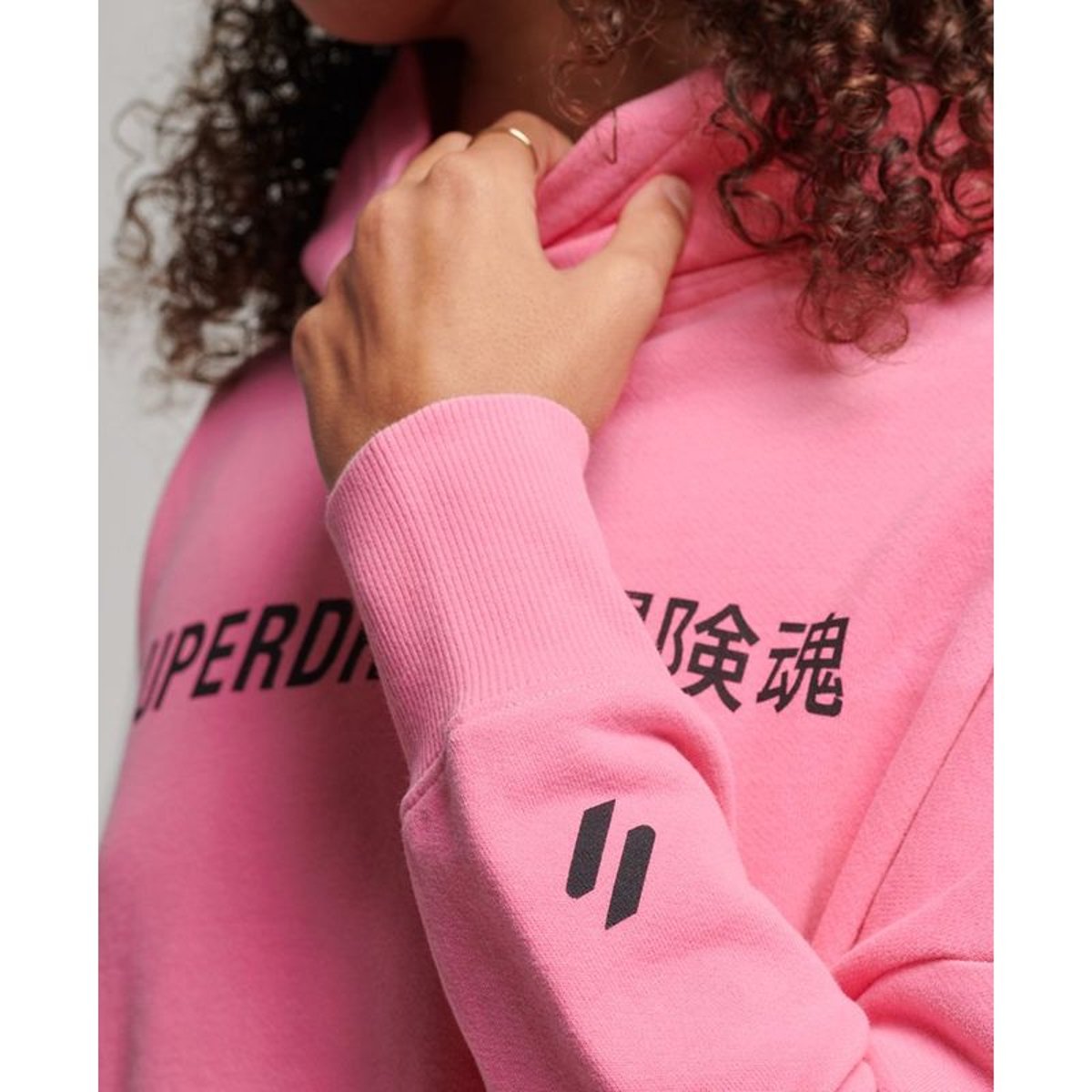 Sweat court droit à capuche Core Sport rose marne, SUPERDRY