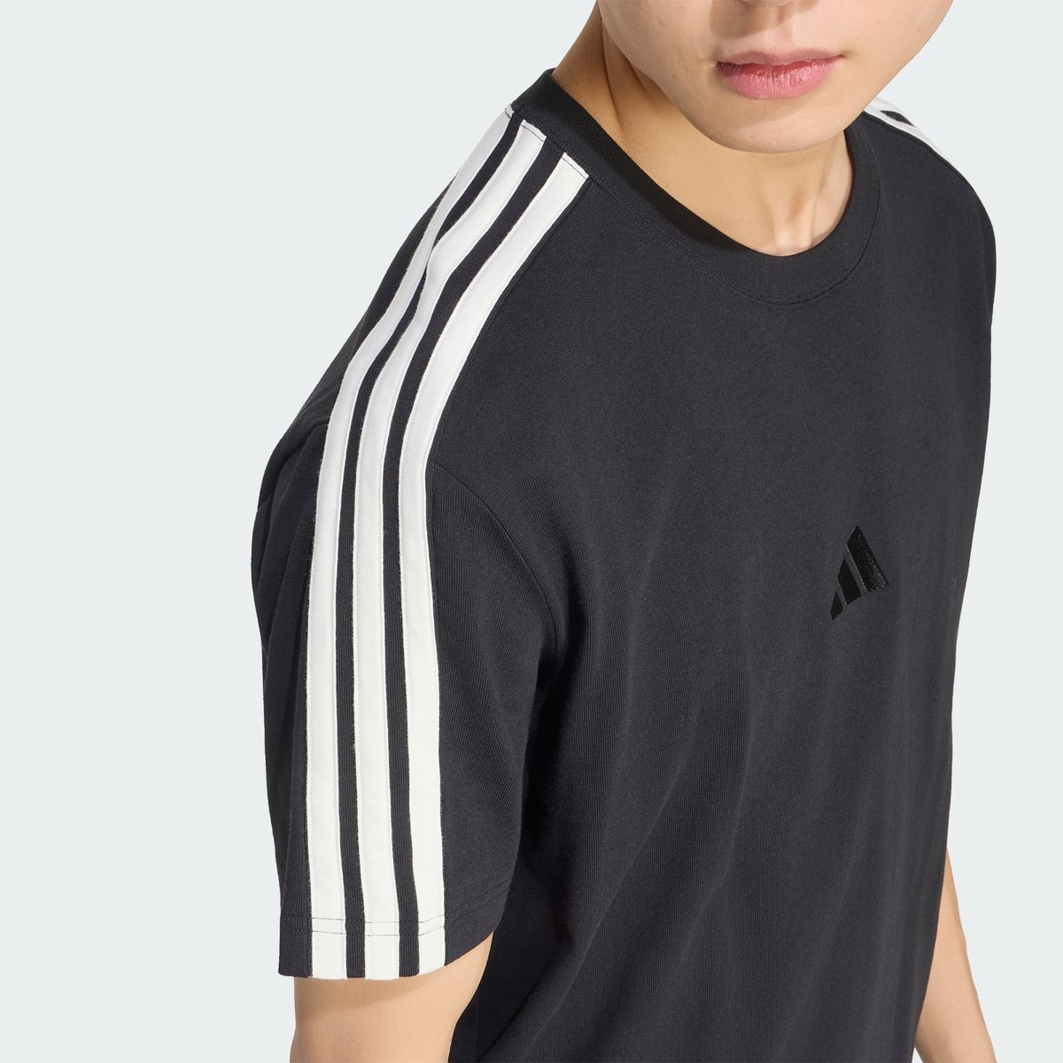 T-Shirt Standard Adidas Kit 3-Stripes T-Shirt Standard Adidas Kit 3-Stripes black / off white, ADIDAS SPORTSWEAR