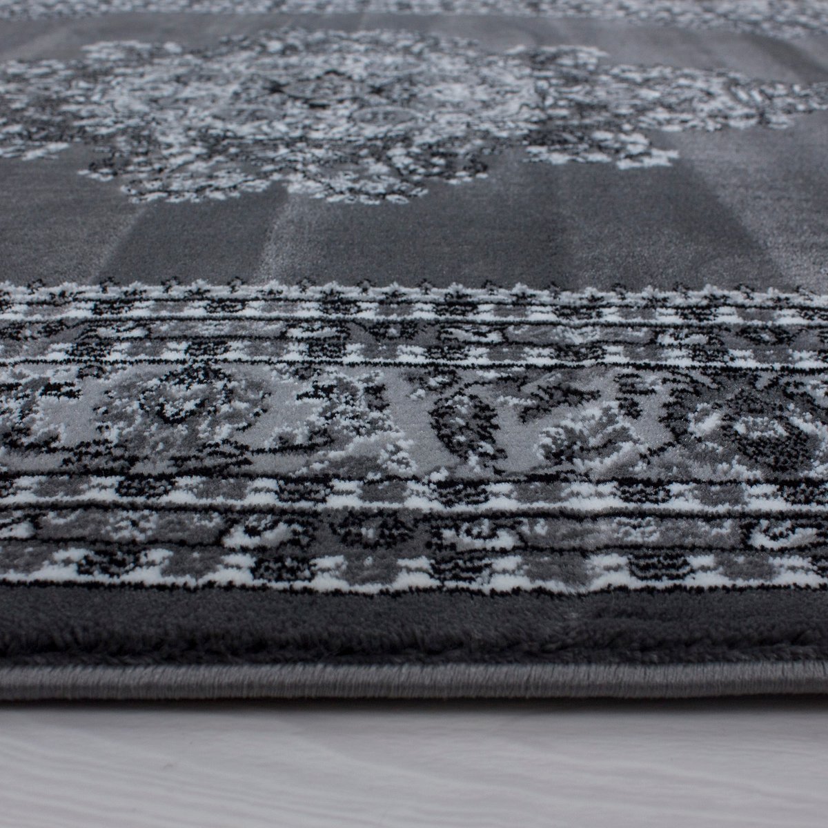 Tapis de salon à motif persan MARRAKESH gris, NAZAR RUGS