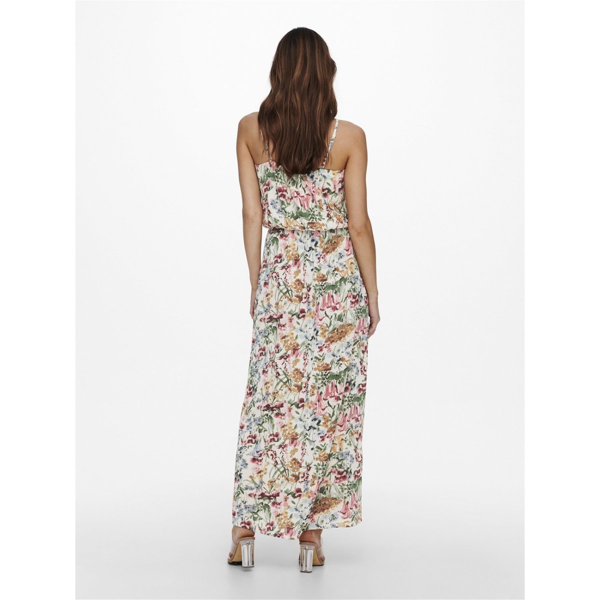 Robe cloud dancer 7, ONLY
