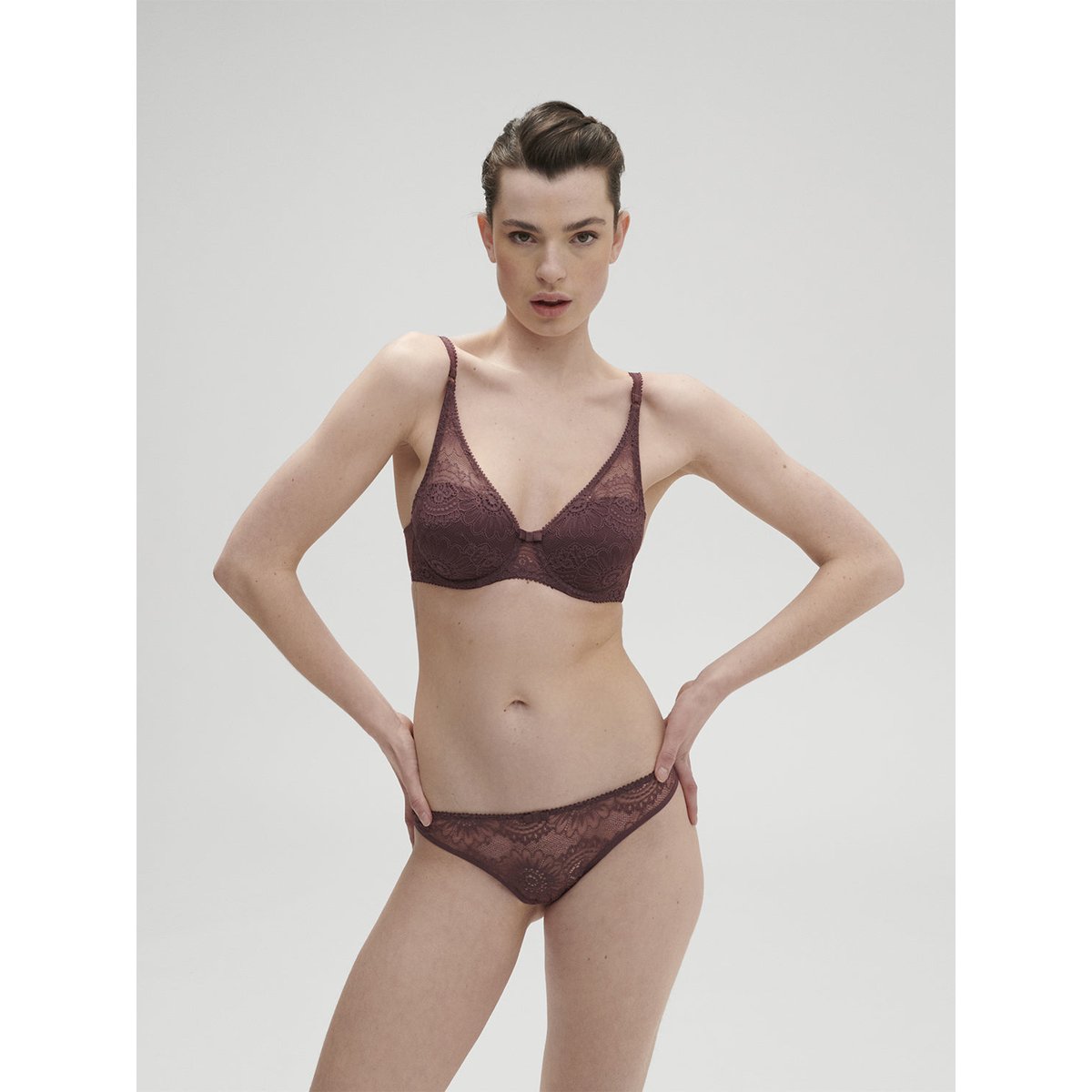 Tanga, EMBLÈME marron, SIMONE PERELE