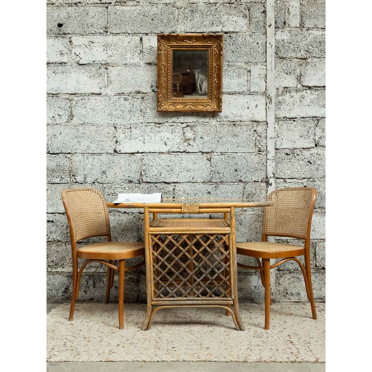 Table d'appoint en rotin Francine N°1483 - Bon état beige, DEBONGOUT