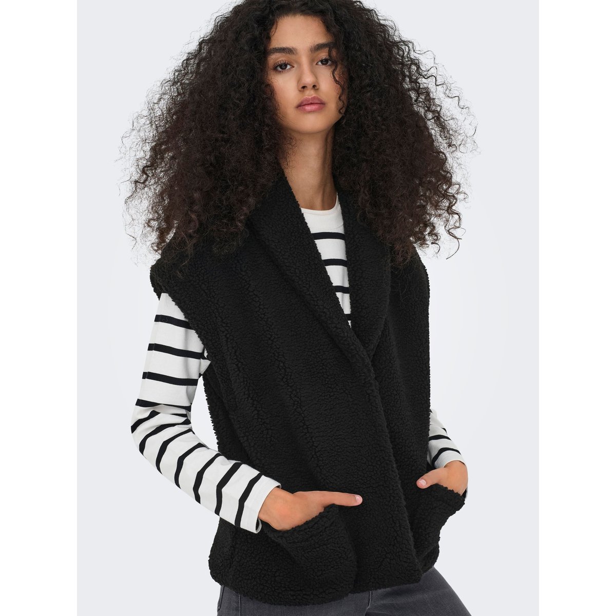 Gilet En Peluche black 1, JDY