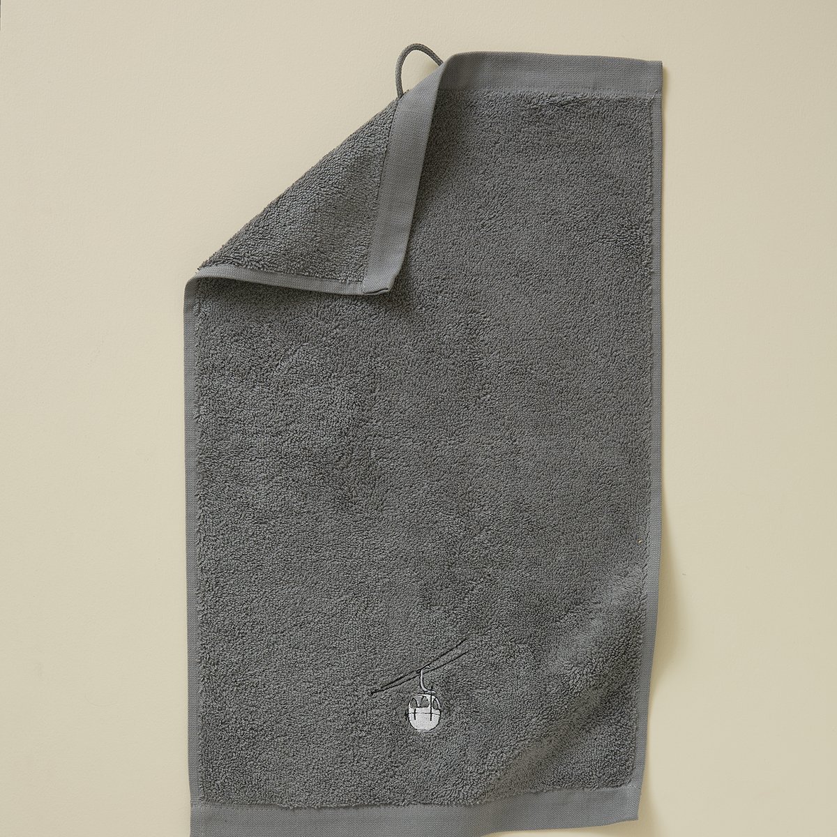 Serviette invité RDV AU SOMMET gris, SYLVIE THIRIEZ
