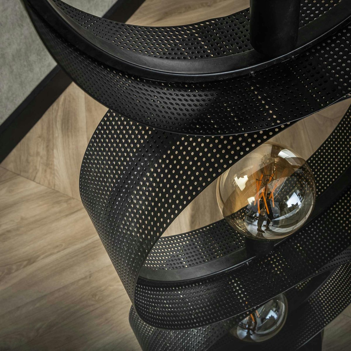 Lampadaire design 3 anneaux en métal perforé RALF anthracite, PIER IMPORT