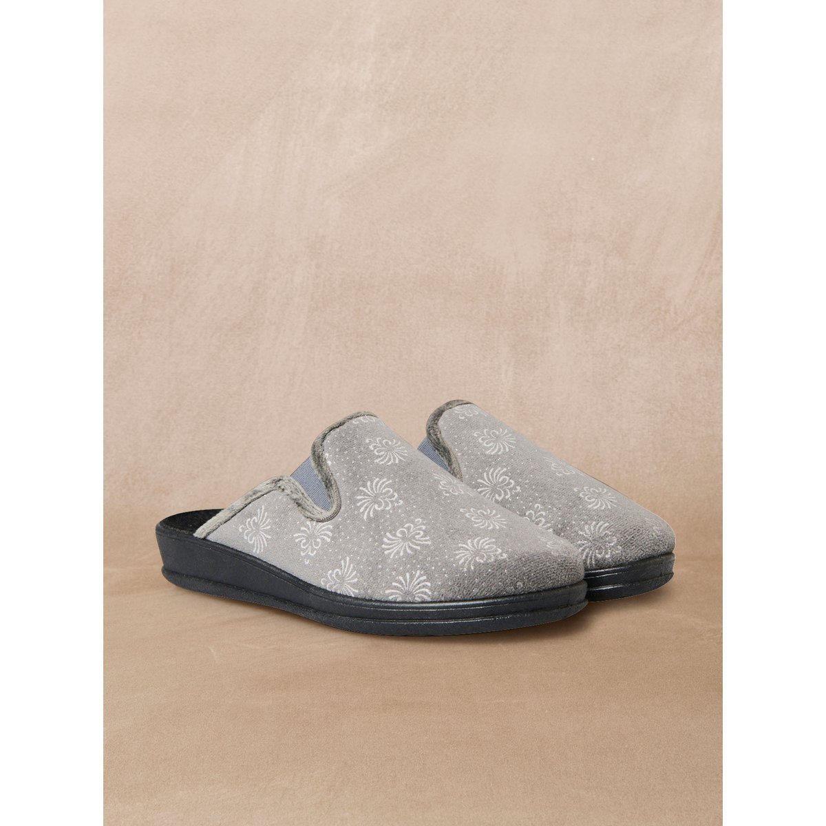 Mules avec élastiques gris, PEDICONFORT
