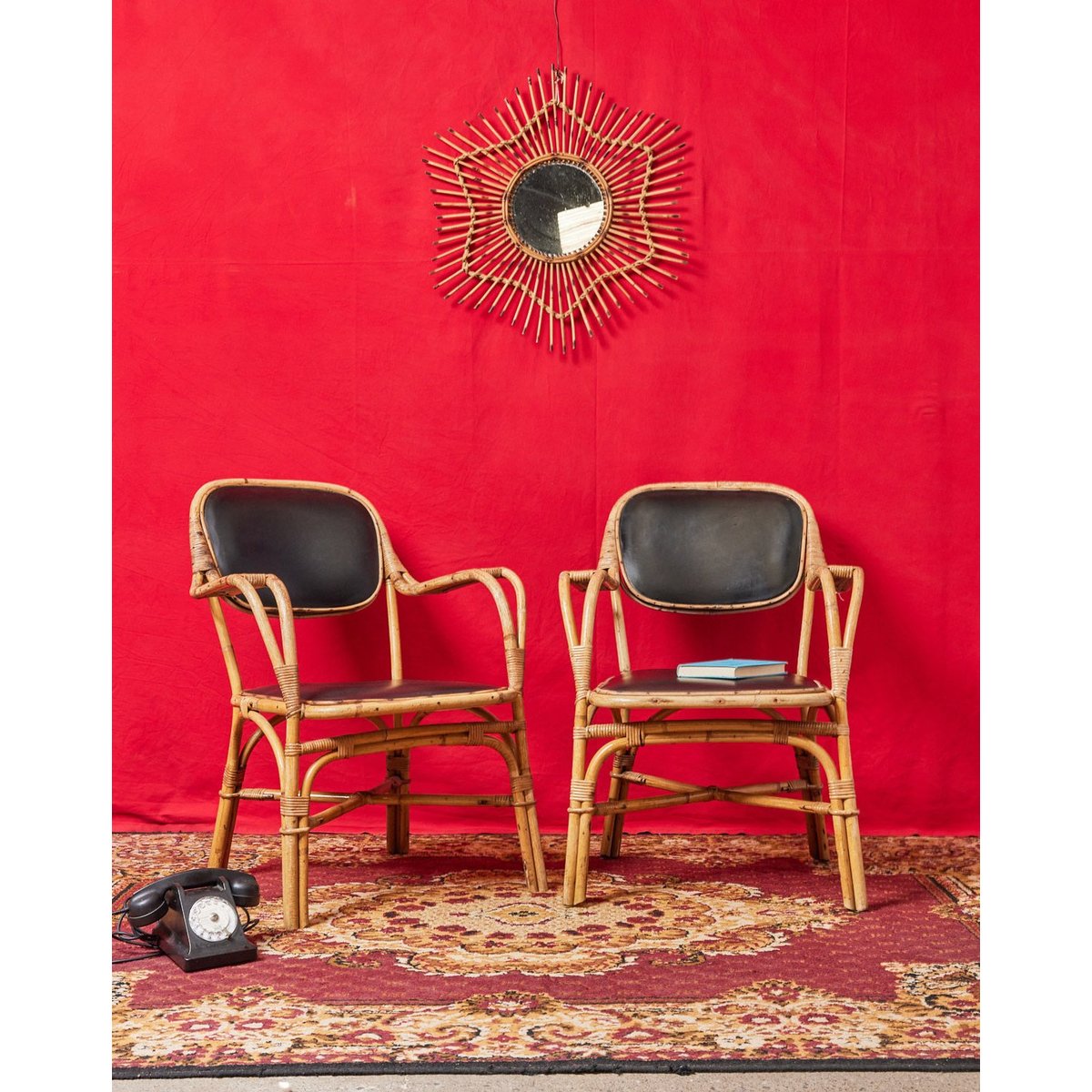 Paire de fauteuils en osier et cuir  Ernest N°711 - Bon état noir, DEBONGOUT