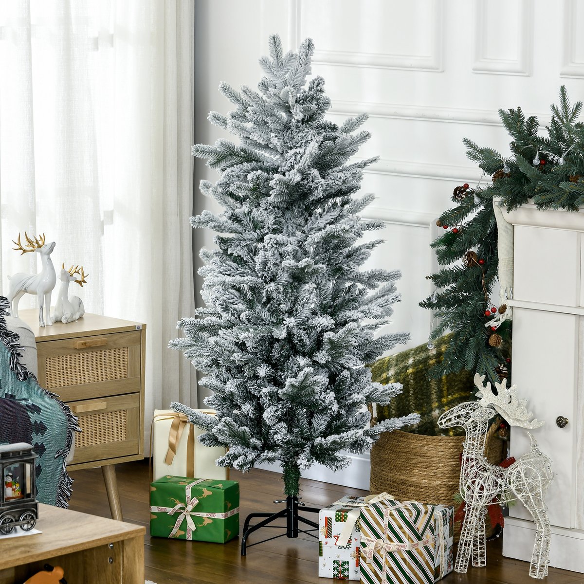 D&eacute;co de No&euml;l : Sapin traditionnel (Rouge/Vert) ou Polaire (Blanc/Bois) ?