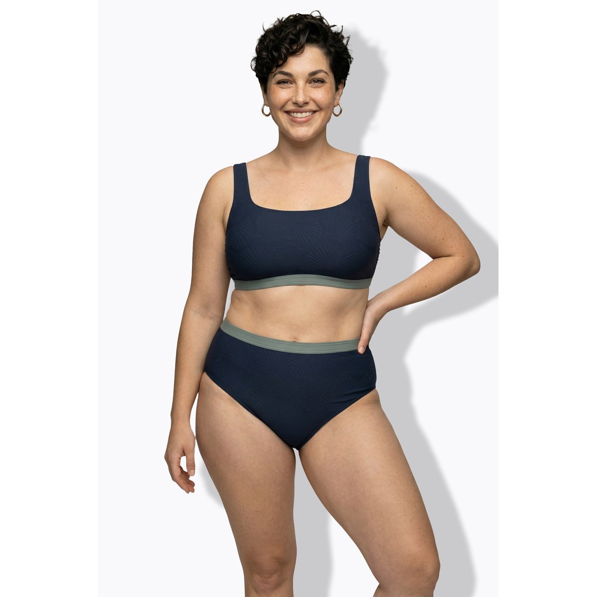 Bikini avec bonnets souples bleu foncé, ULLA POPKEN