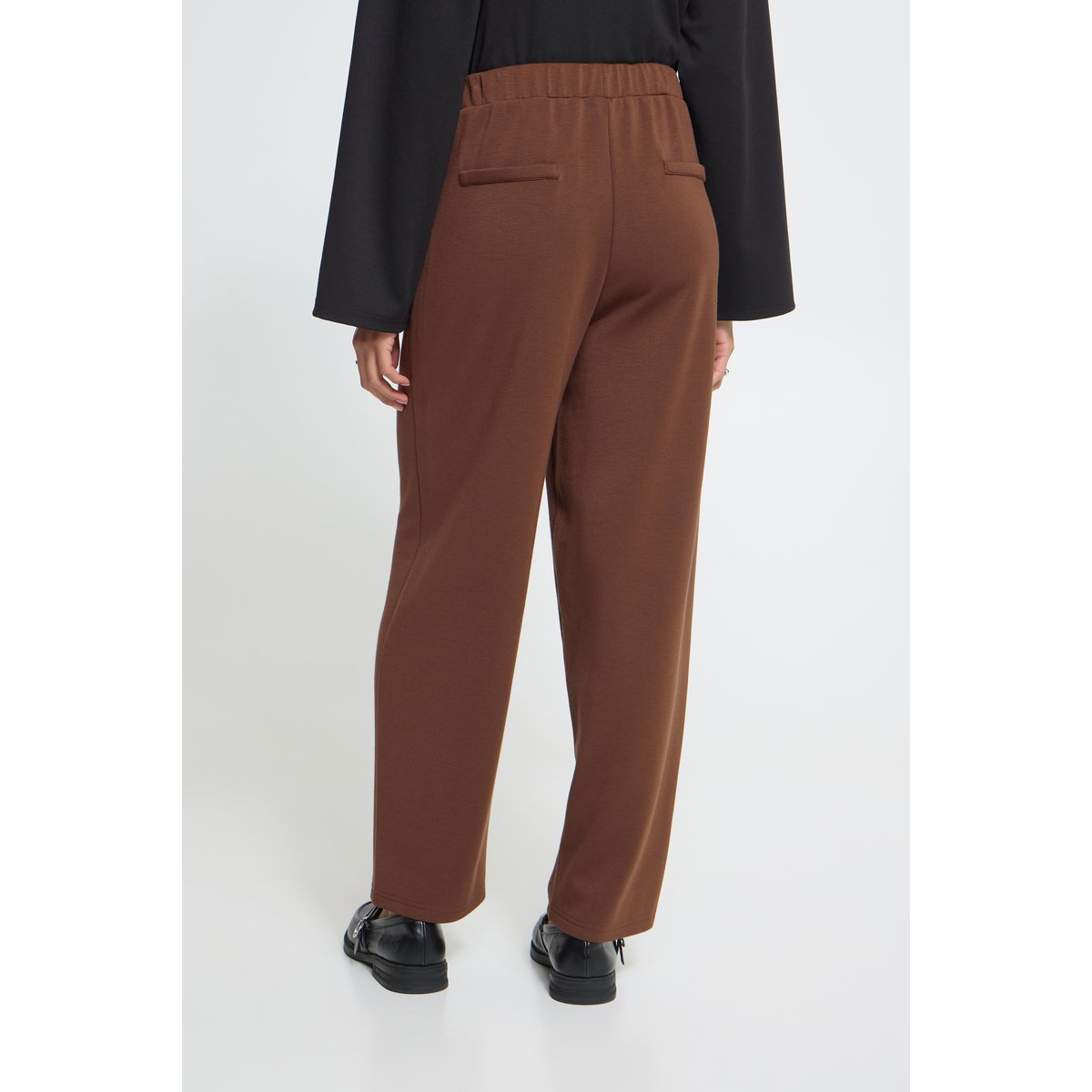Pantalon coupe droite, jambes larges, taille élastiquée marron chocory coffee, ICHI