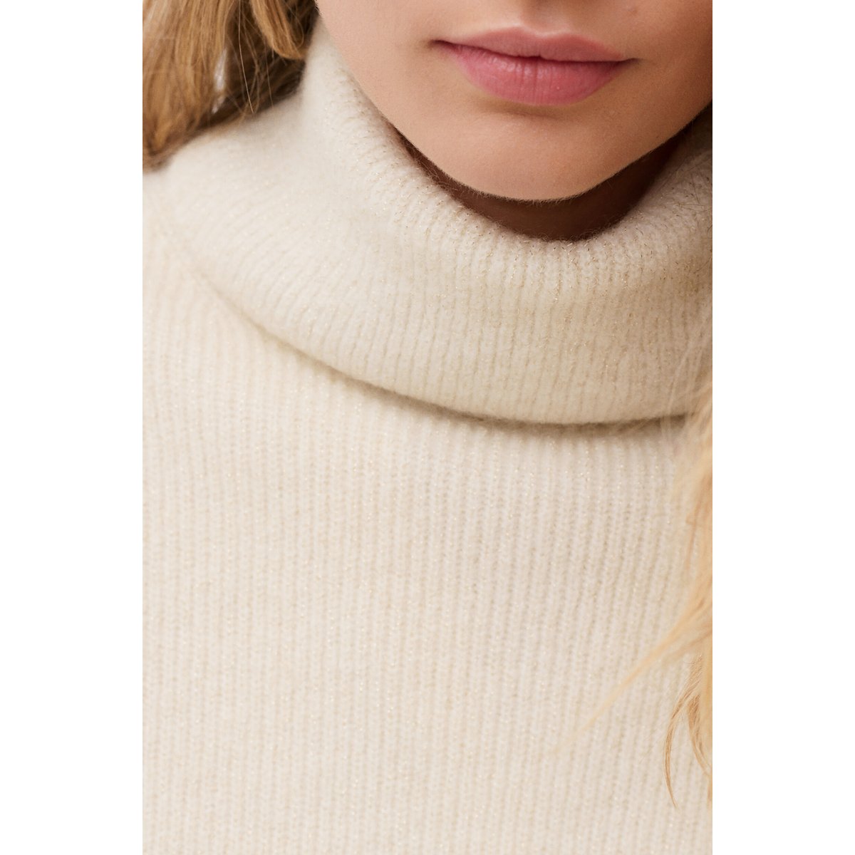 Pull droit col roulé MROZENN ecru, CAROLL