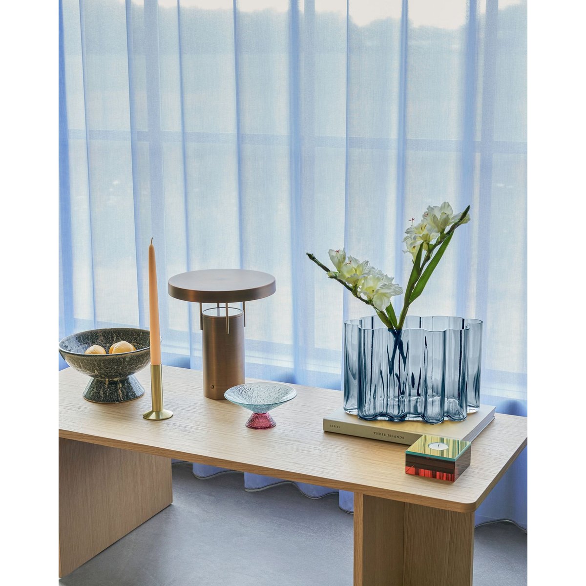 Bol en verre BONBON bleu/rouge, HUBSCH