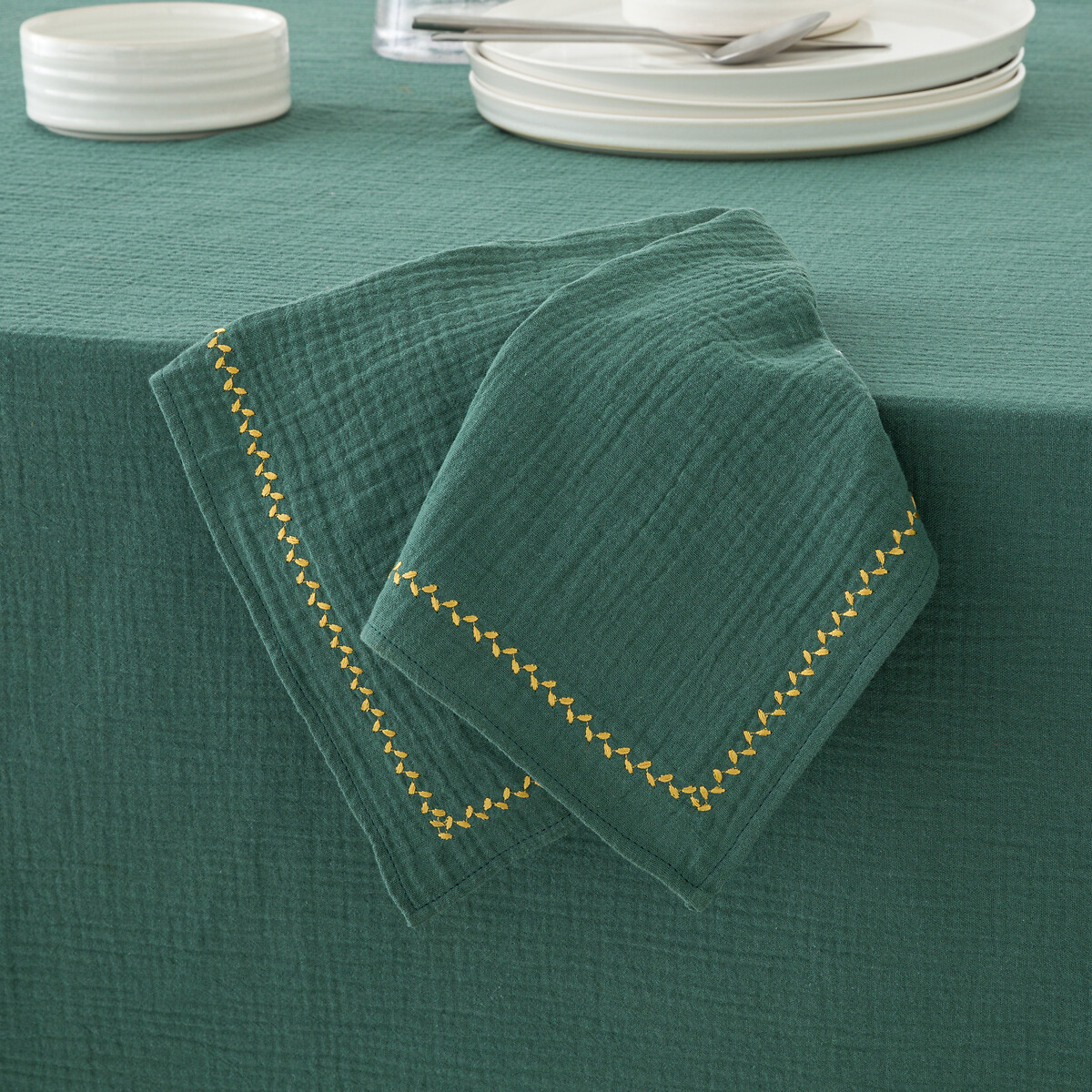 Lot 4 serviettes de table, Kumla brodé vert forêt, LA REDOUTE INTERIEURS