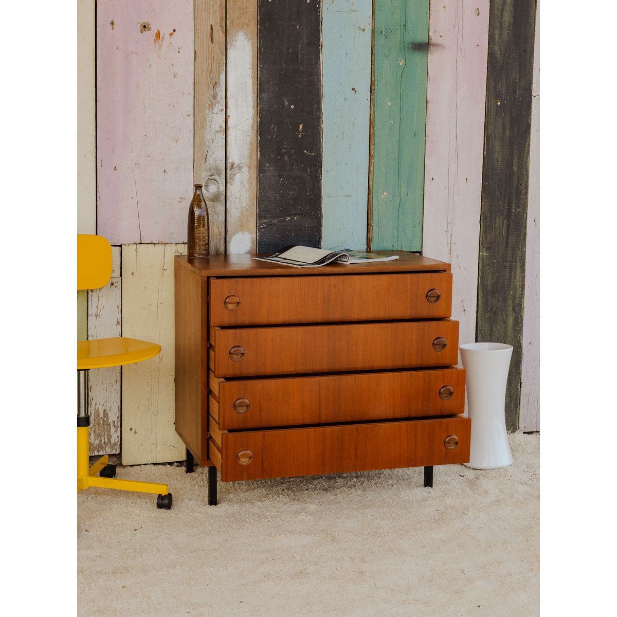 Commode en teck Olga N°675 - Bon état bois foncé, DEBONGOUT