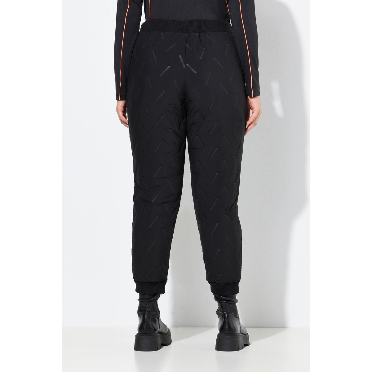 Jogging technique à poches zippées et bord noir, ULLA POPKEN