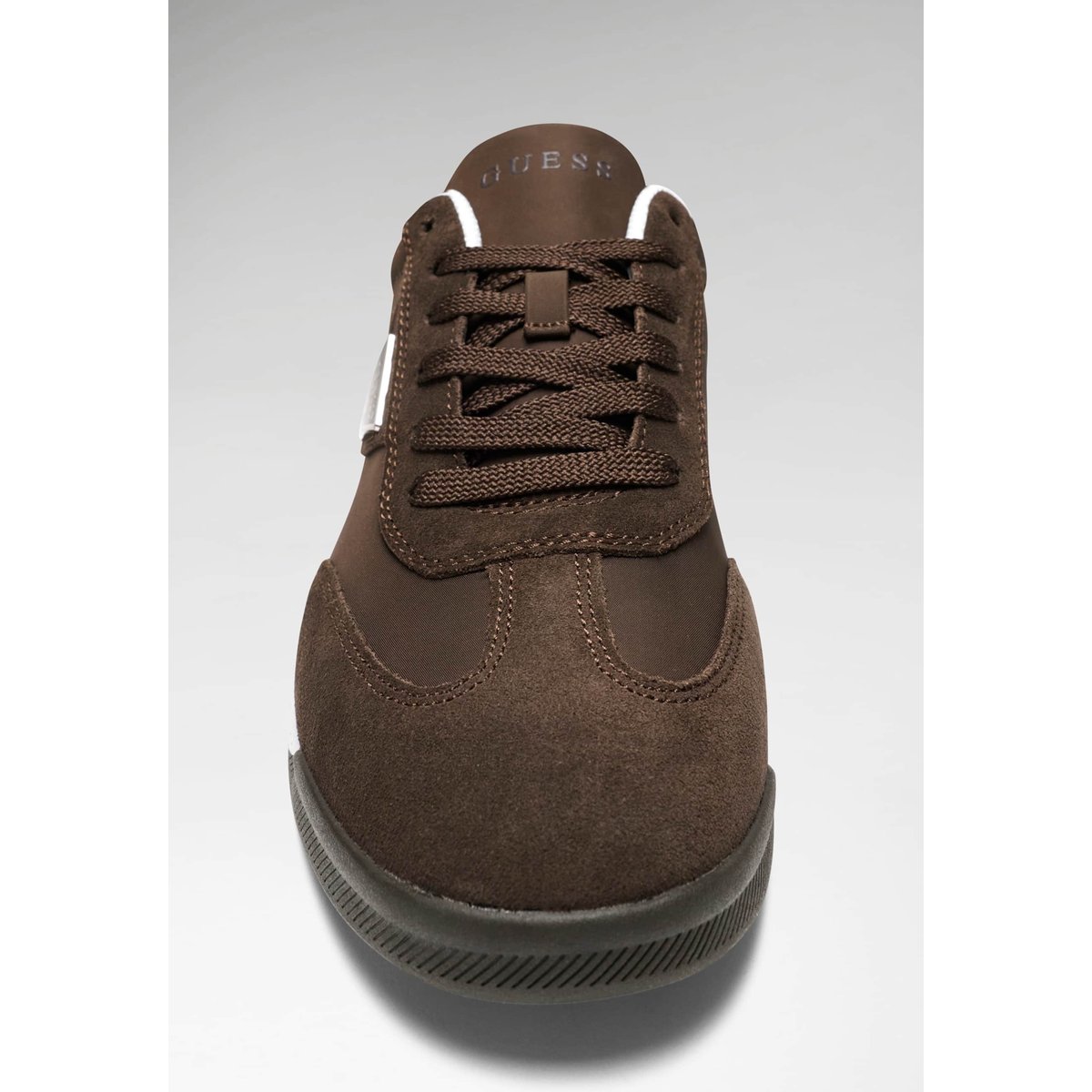 Chaussures De Course Dasper Suede marron, GUESS