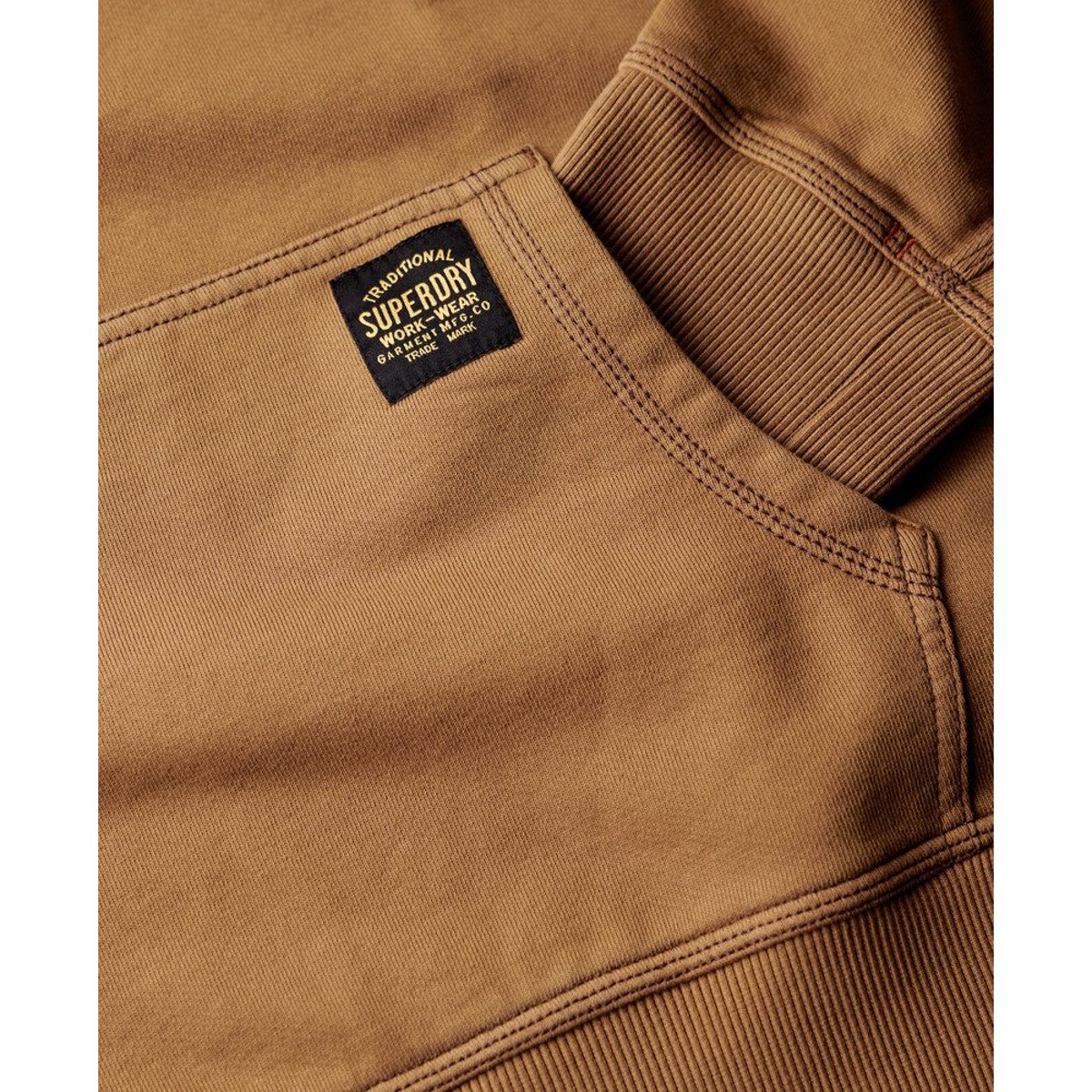 Sweat à capuche décontracté avec surpiqûres contrastées camel brun classique délavé, SUPERDRY