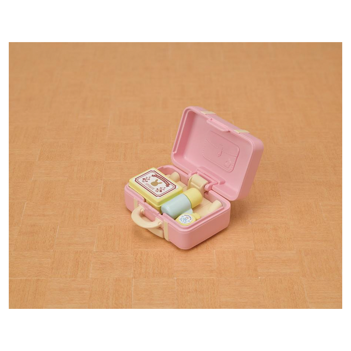5641  La maman lapin neige et sa valise de weekend couleur unique, SYLVANIAN FAMILIES