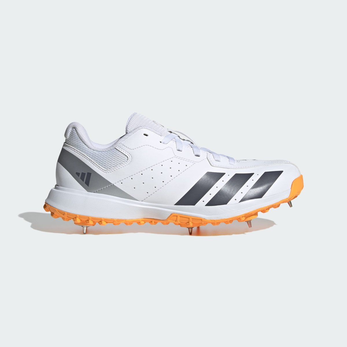Basket Howzat Spike Basket Howzat Spike cloud white / aurora onix / lucid tangerine, adidas Performance