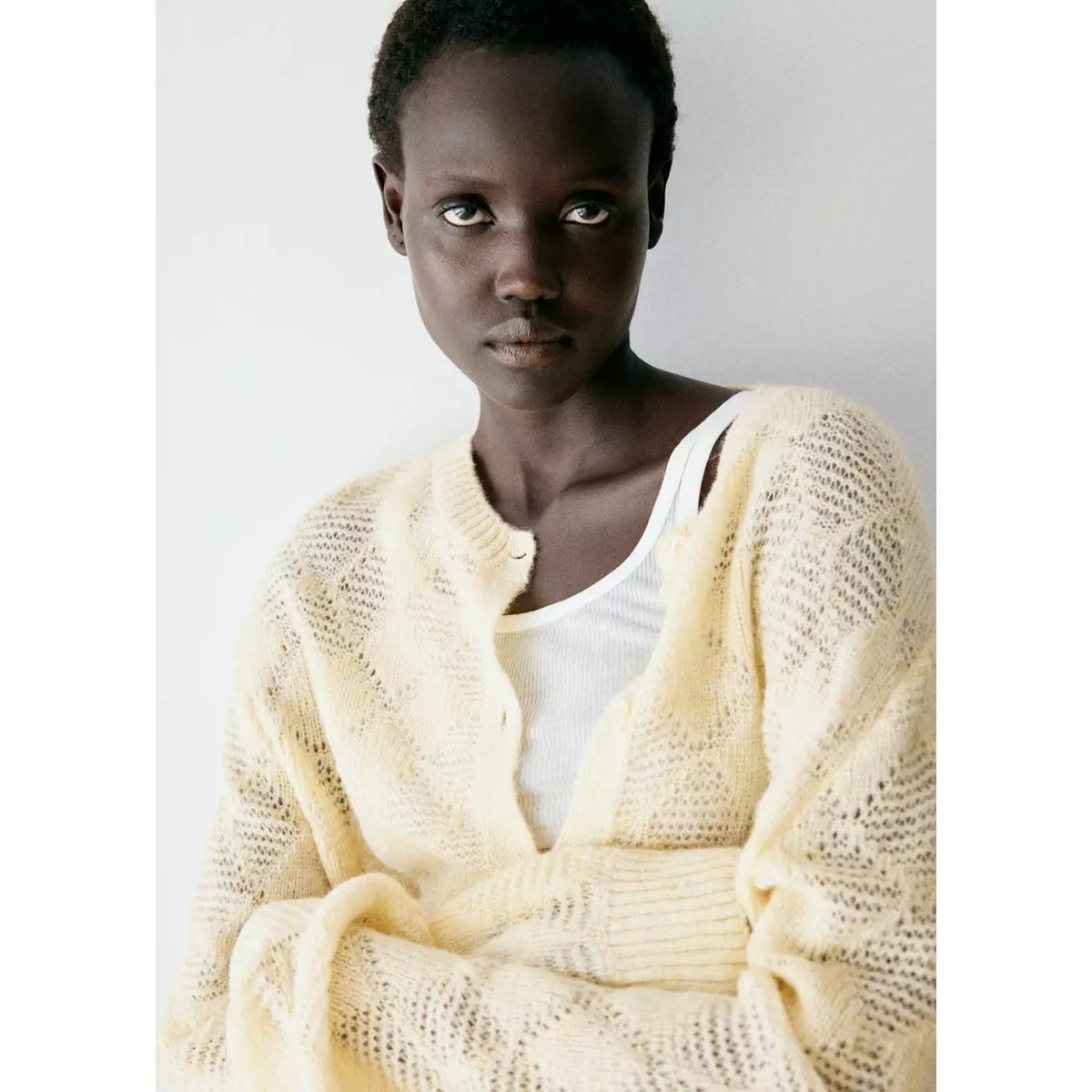 Cardigan maille ajourée losanges jaune pastel, MANGO
