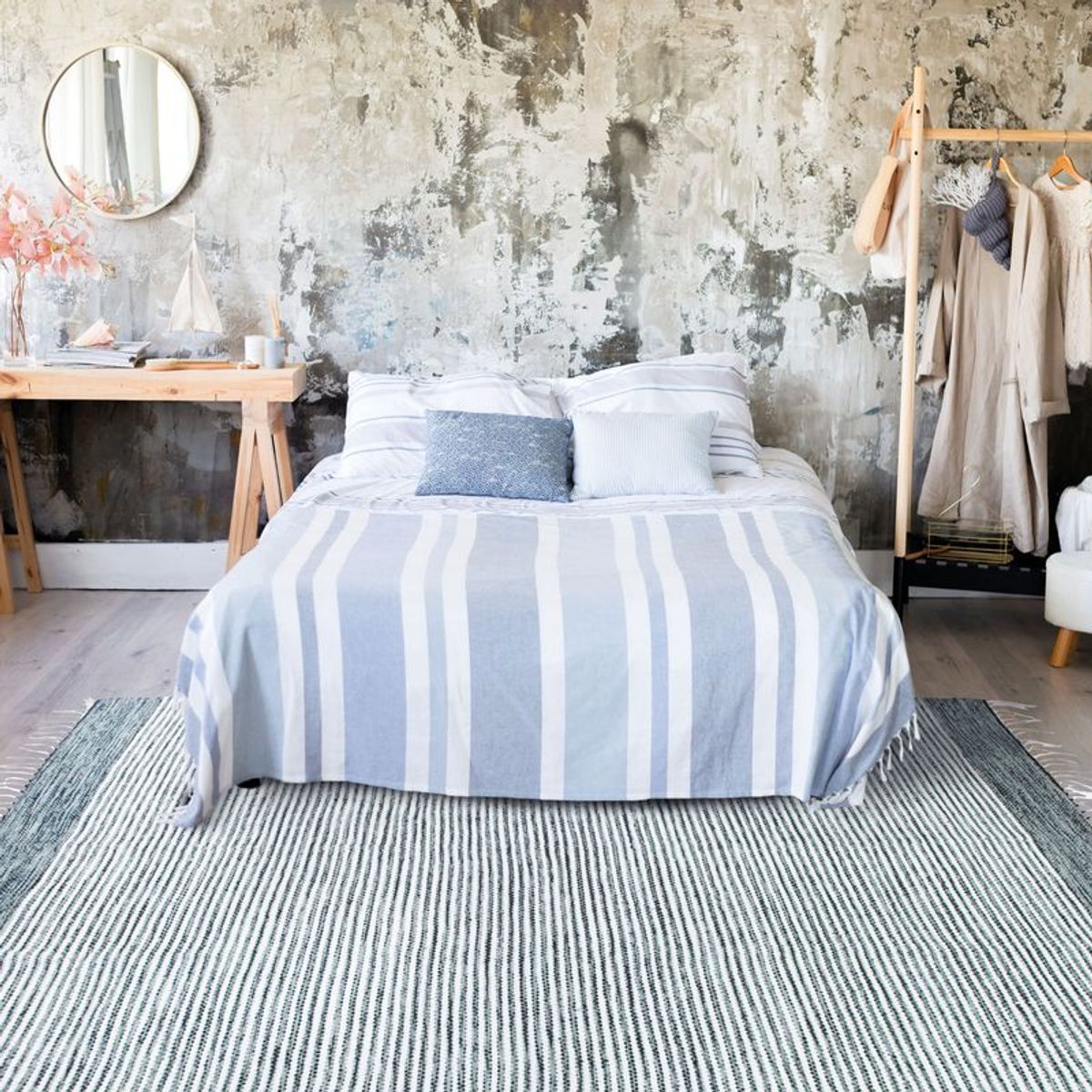 Tapis salon artisanal en coton gris blanc, THE DECO FACTORY