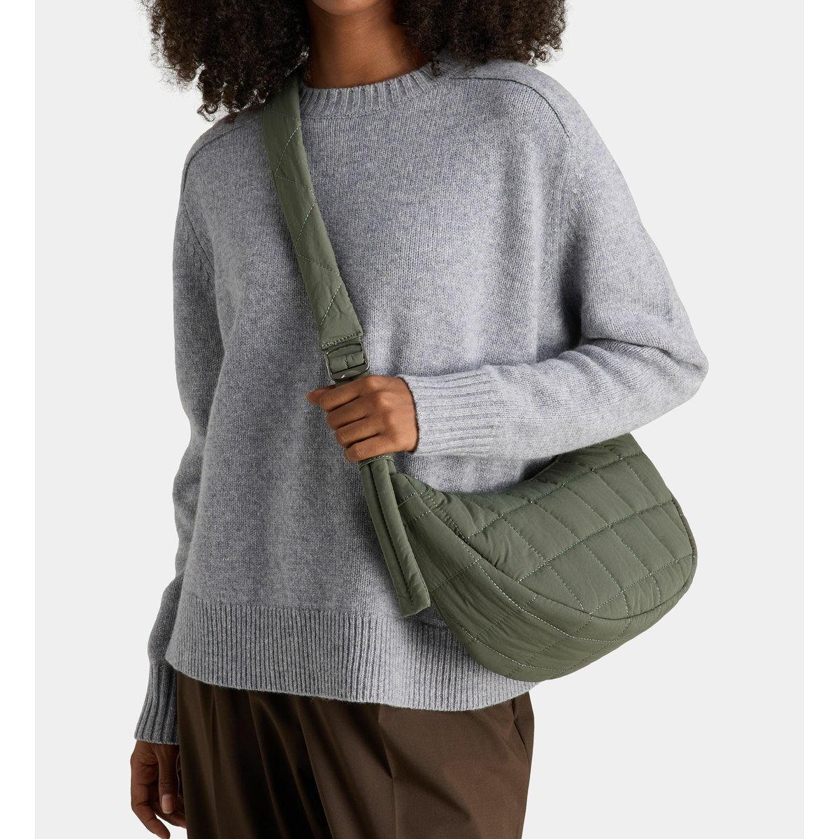 Sac à main demi lune una puffy matelassé kaki, GALERIES LAFAYETTE