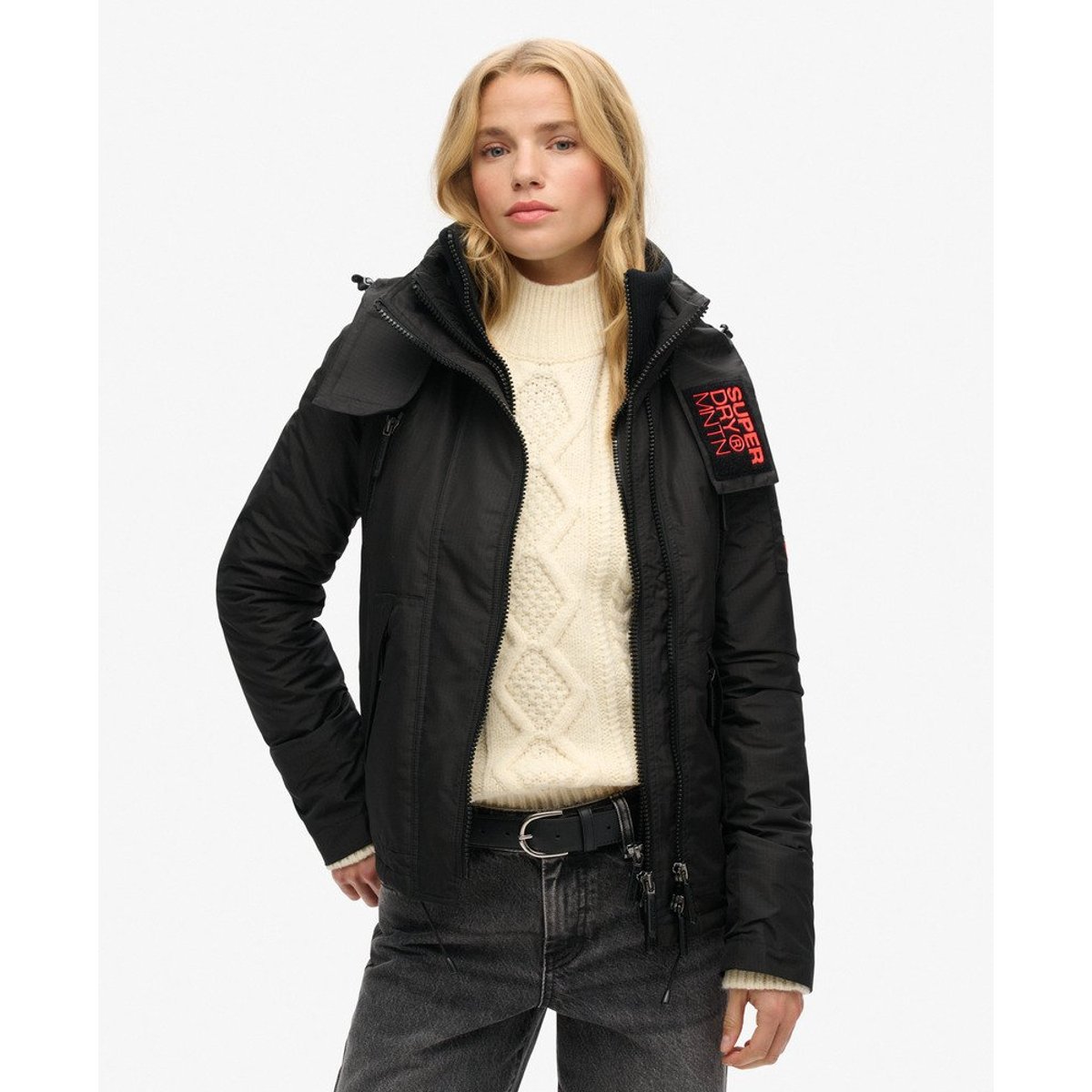 Veste Mountain SD-Windcheater noir/corail, SUPERDRY
