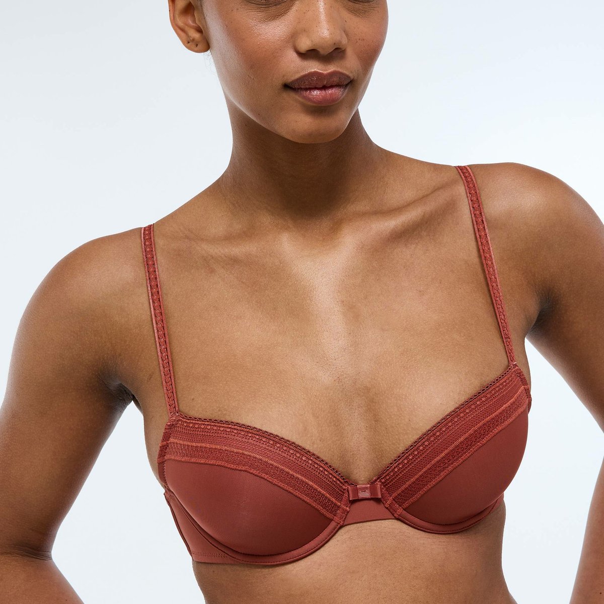 Soutien-gorge corbeille paddé IRIS en microfibre chair, MONOPRIX