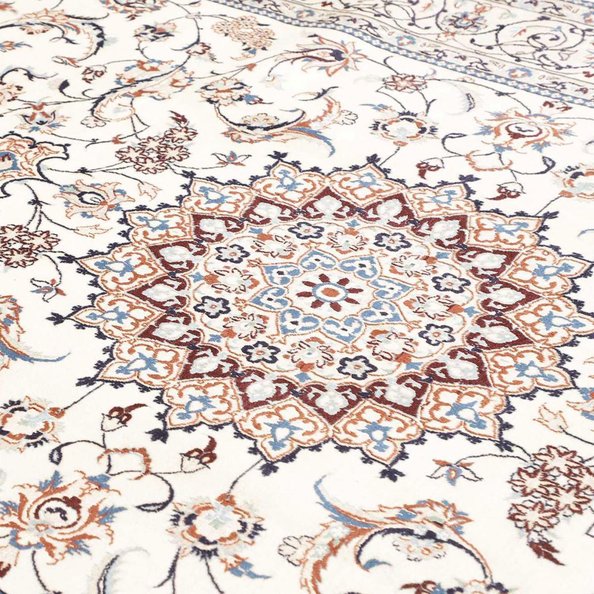 Tapis d'orient, motif oriental, noué main, laine et soie, NAIN 9LA 34 crème, beige, bleu, UN AMOUR DE TAPIS