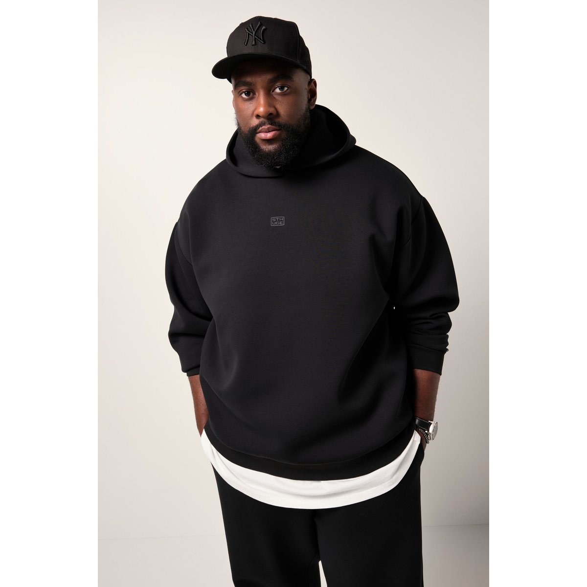 Sweat-shirt à capuche noir, STHUGE