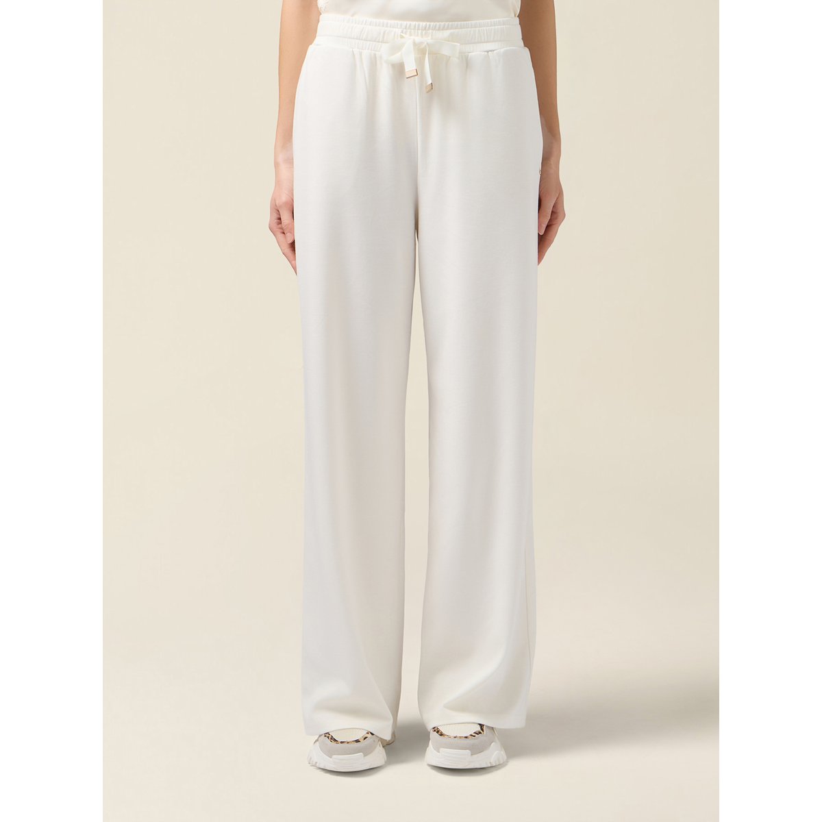 Joggers blanc, OLTRE
