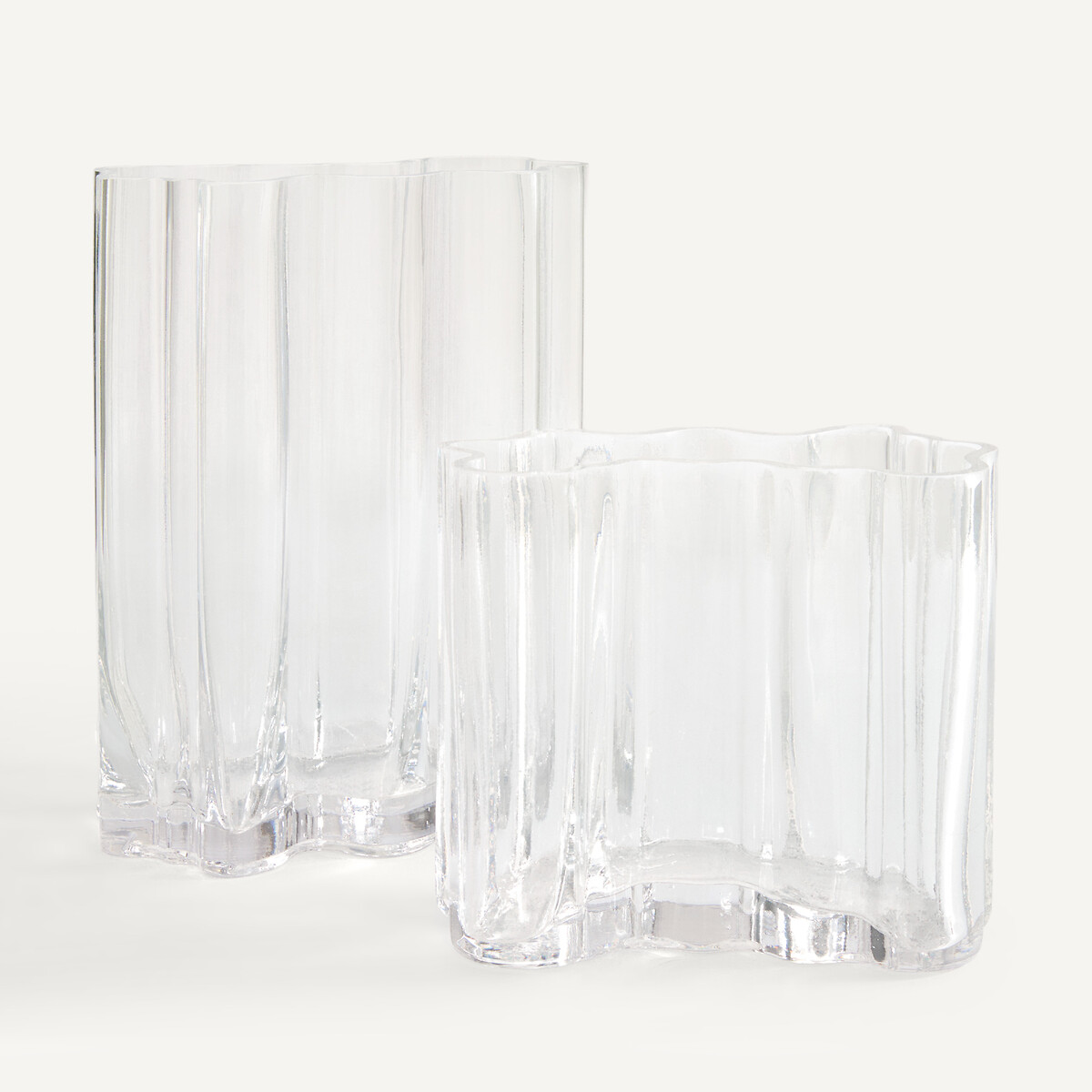 Vase en verre soufflé, hauteur 18 cm, ISSEY transparent, AM.PM