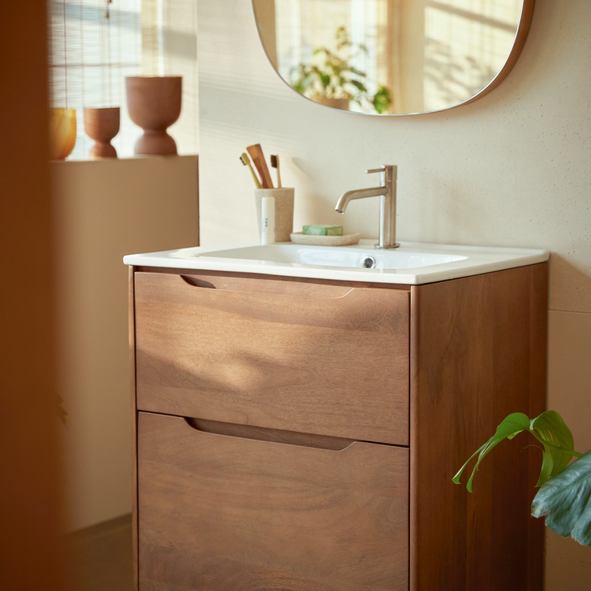 Meuble Salle De Bain en Manguier massif, GABRIELLE marron foncé, TIKAMOON