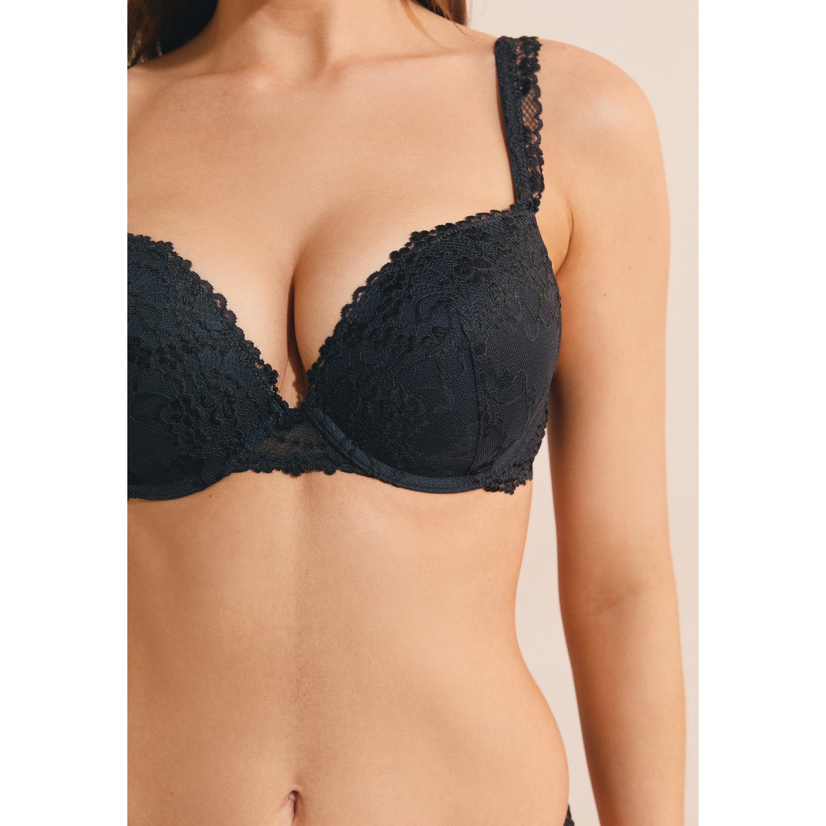 Soutien-gorge N.5 - Le coques fines plongeant en dentelle SOUPCON marine, ETAM