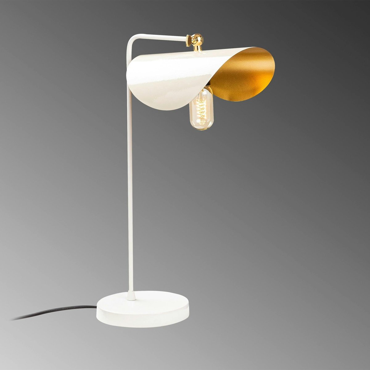 Lampe de table moderne blanche, abat-jour galbé SINOP blanc, PIER IMPORT