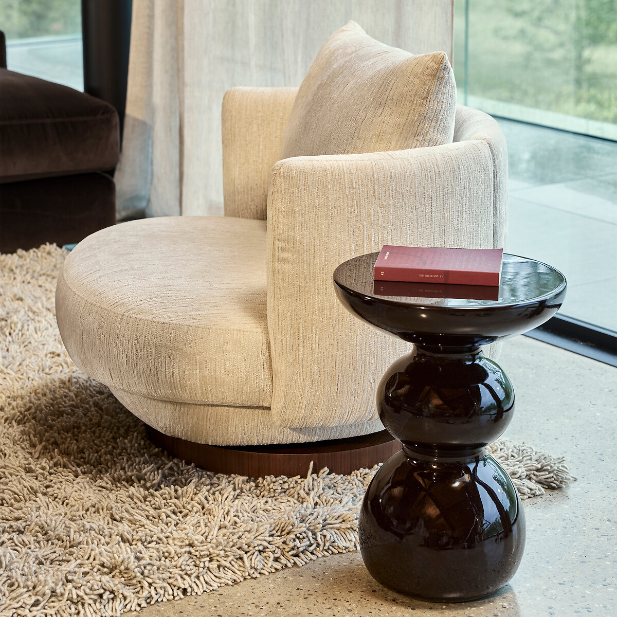 Roséo Textured Velvet/Walnut Veneer Swivel Armchair ecru , AM.PM