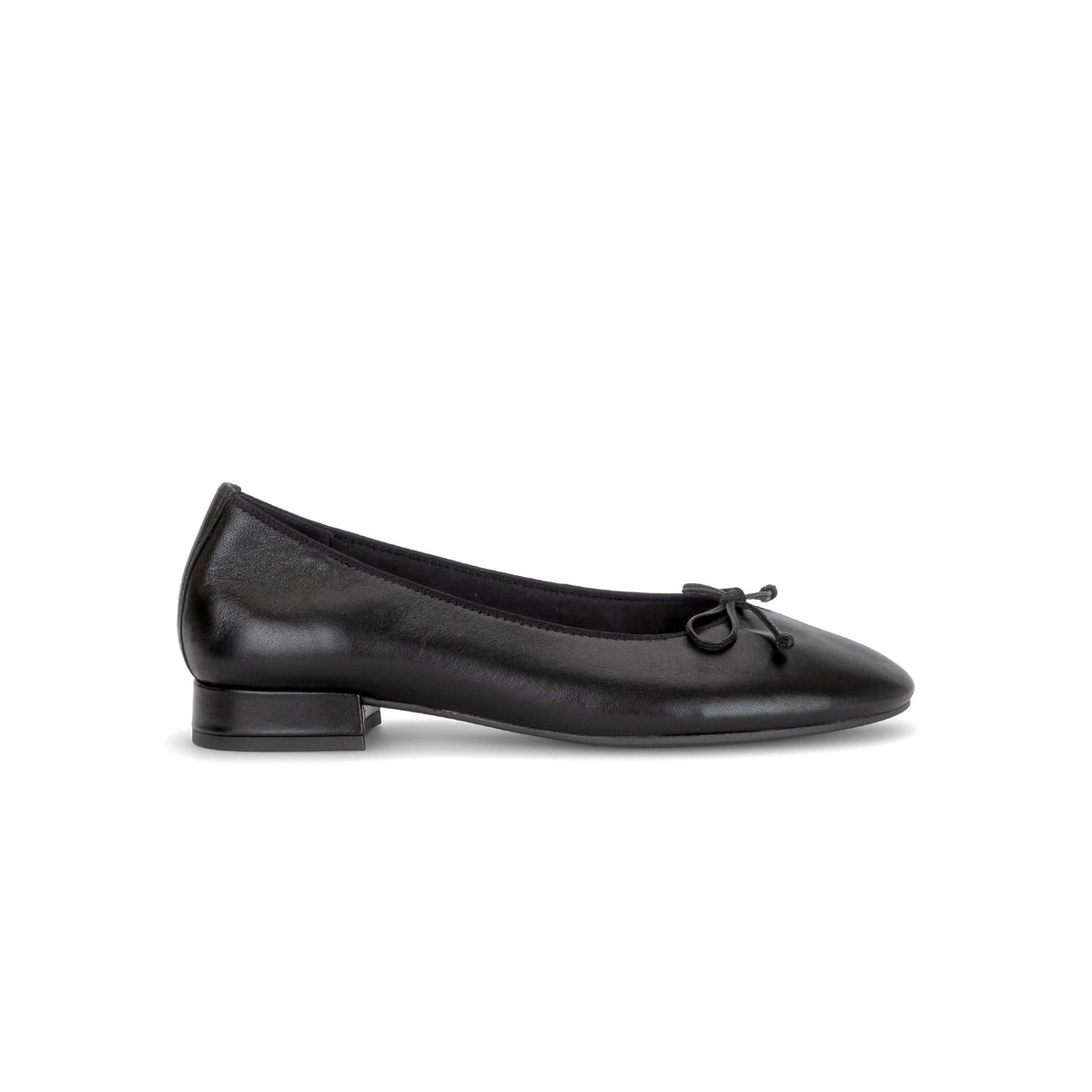 Ballerines en cuir lisse à talon décroché noir lisse, GABOR