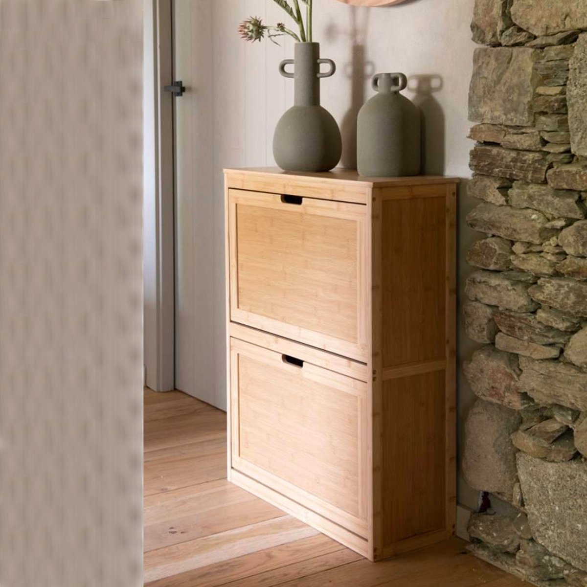 Meuble à chaussures bois 2 placards 63x42x81cm bois, WADIGA