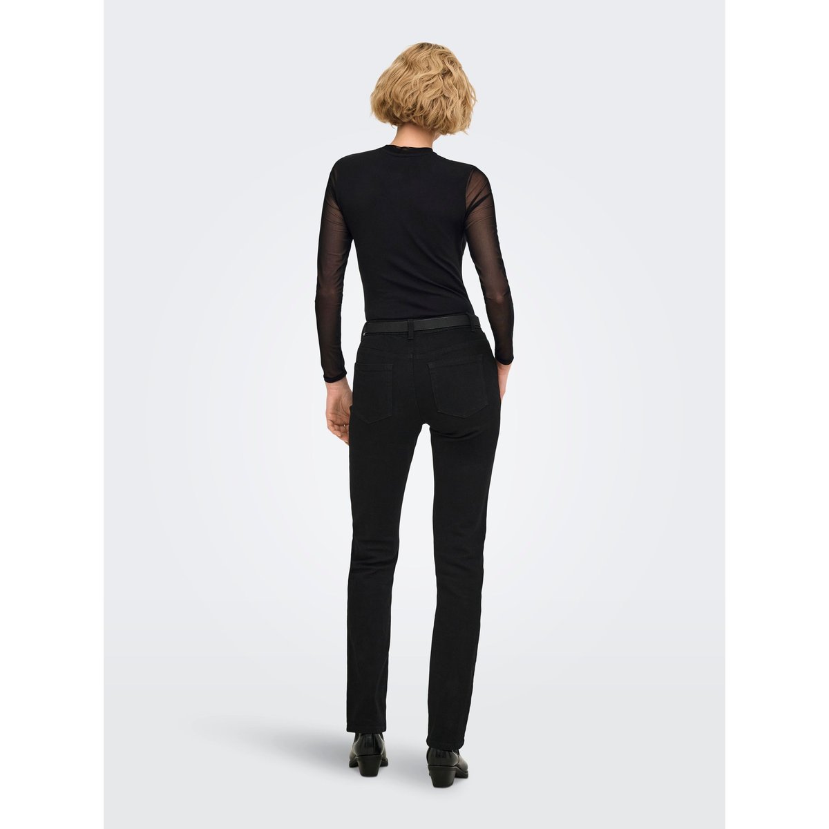 Body black 1, ONLY