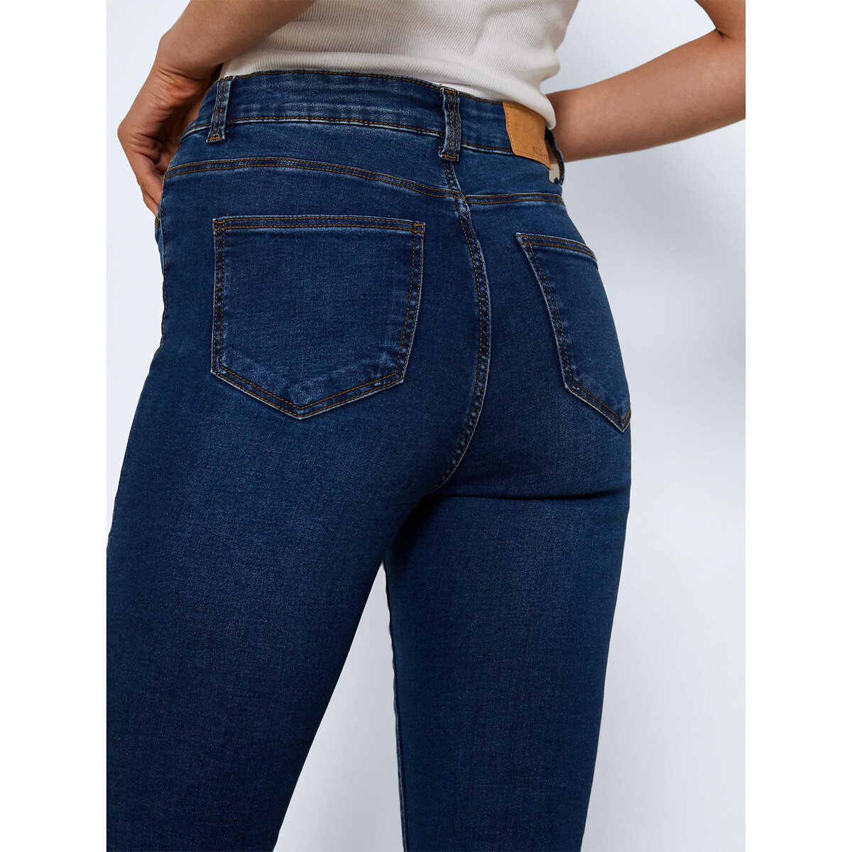 Jean flare, taille haute medium blue, NOISY MAY