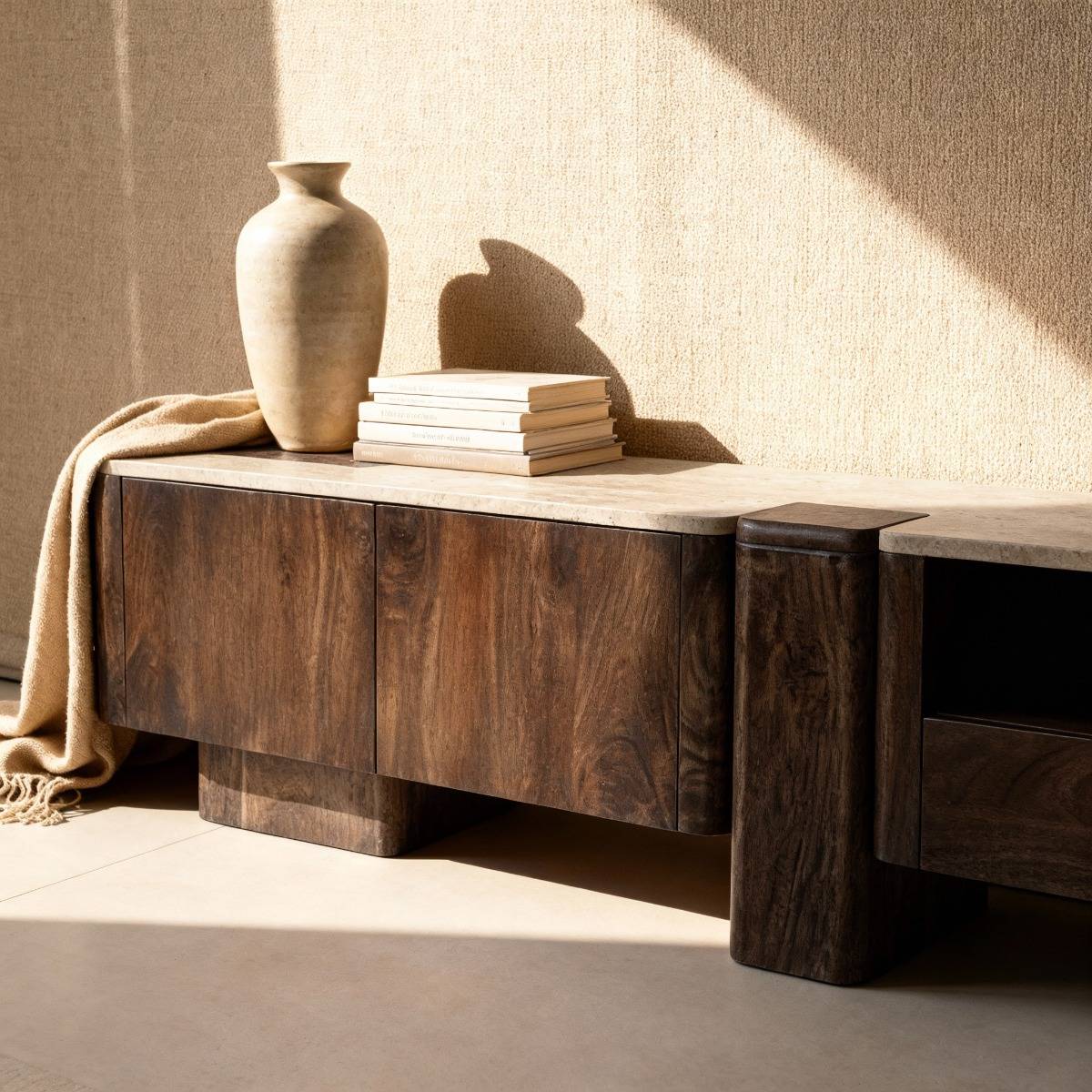 Meuble TV en bois de manguier CAROLA bois foncé, MADE IN MEUBLES