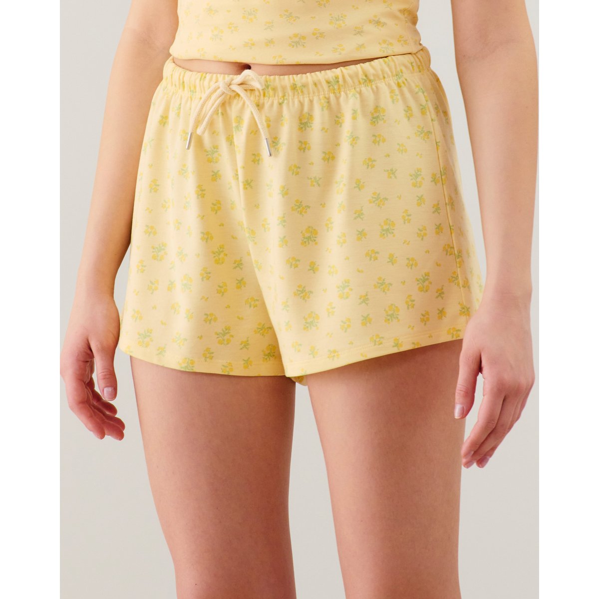 Short en molleton ELLINIZ jaune, UNDIZ