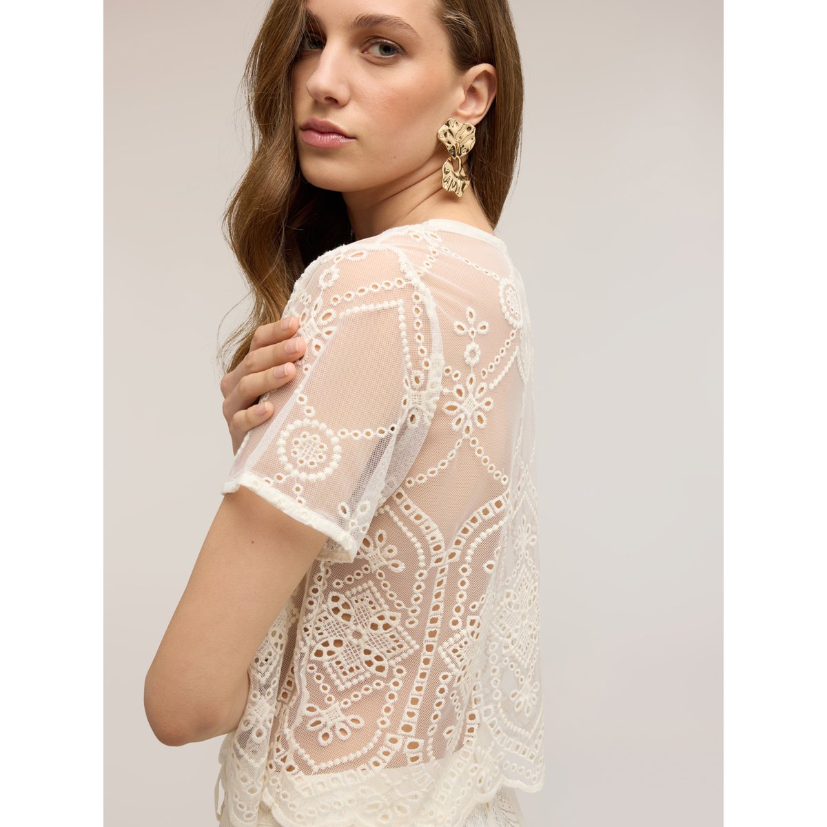 Blouse avec broderies blanc, MOTIVI
