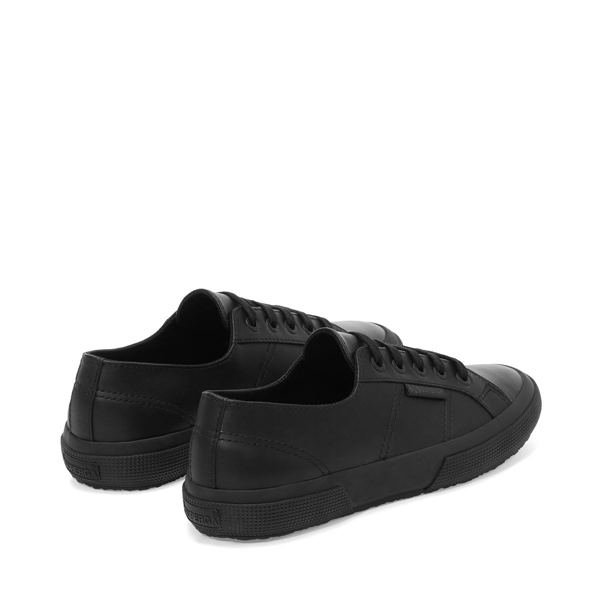 Baskets Classic Basses En Cuir 2750 , Nappa total black, SUPERGA