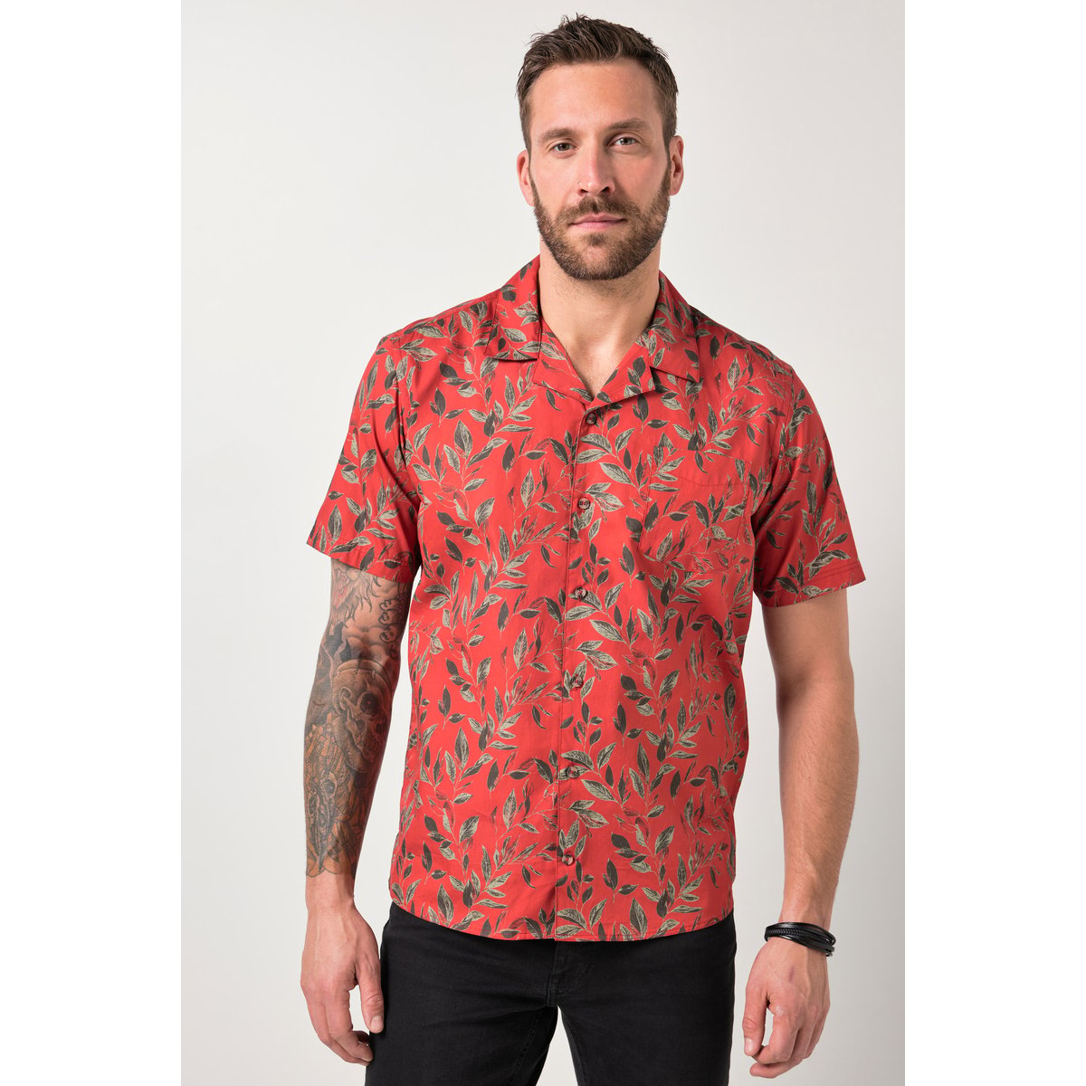 Chemise imprimé à fleurs rouge, JP1880