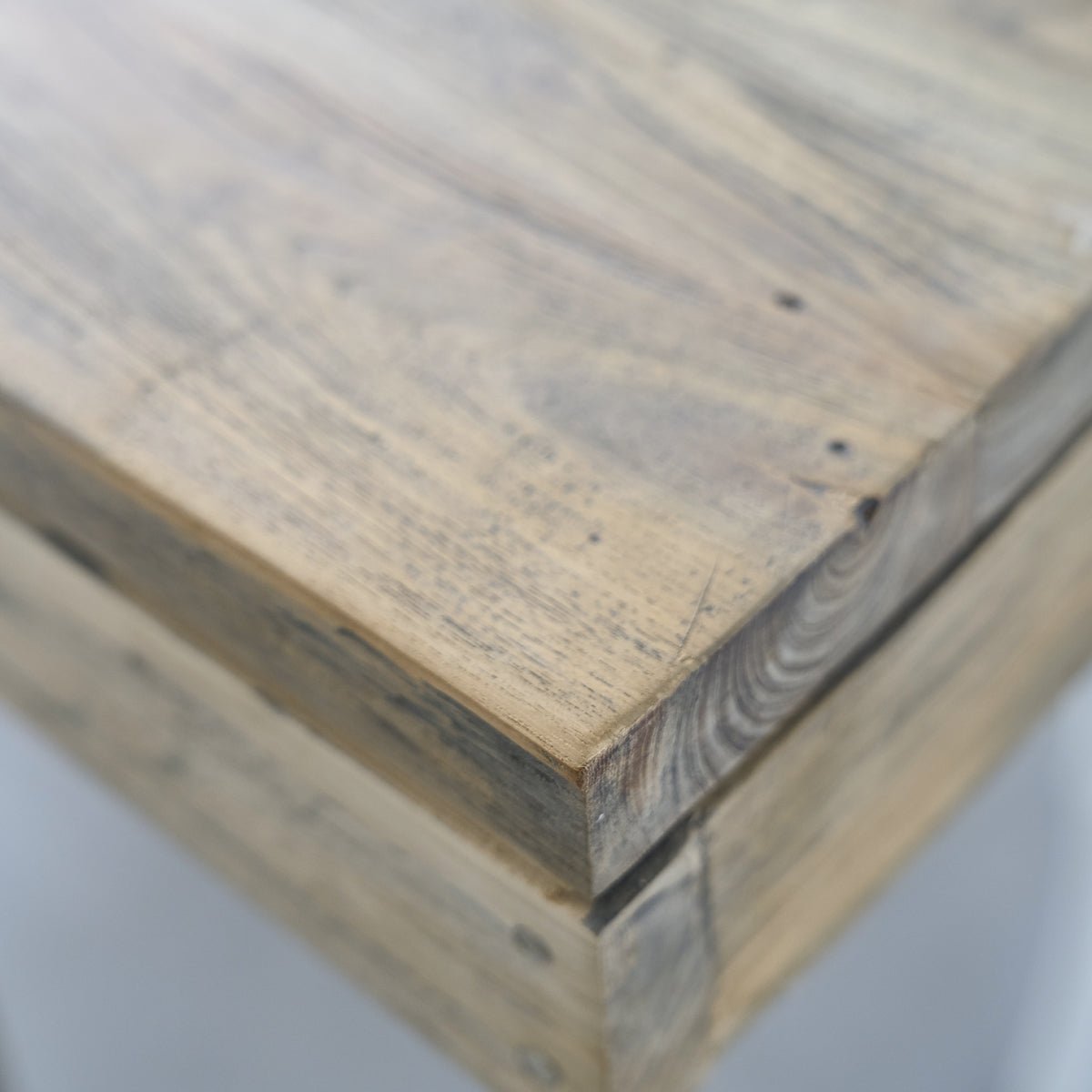Table en bois de teck recyclé 10 pers. CARGO naturel, BERAH GETAH