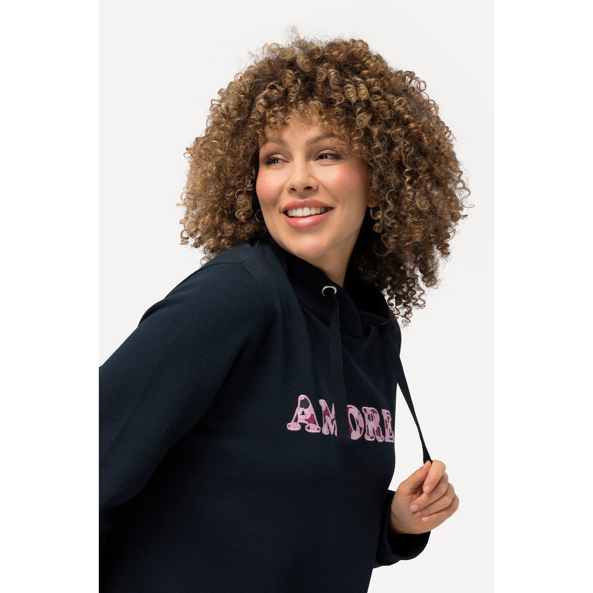 Sweat-shirt Amore. Manches longues et col marine, ULLA POPKEN